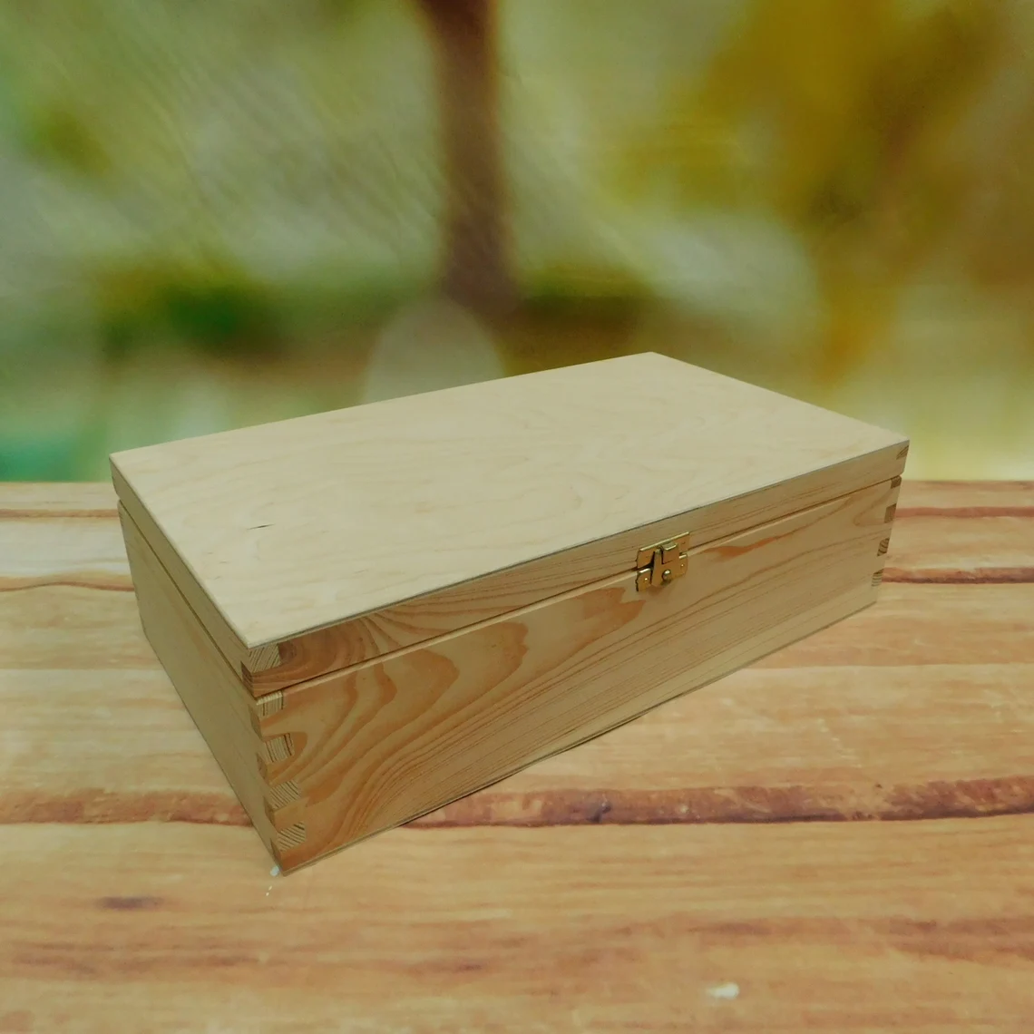 Plain Wooden Box With A Divider For 2 Wine Bottles