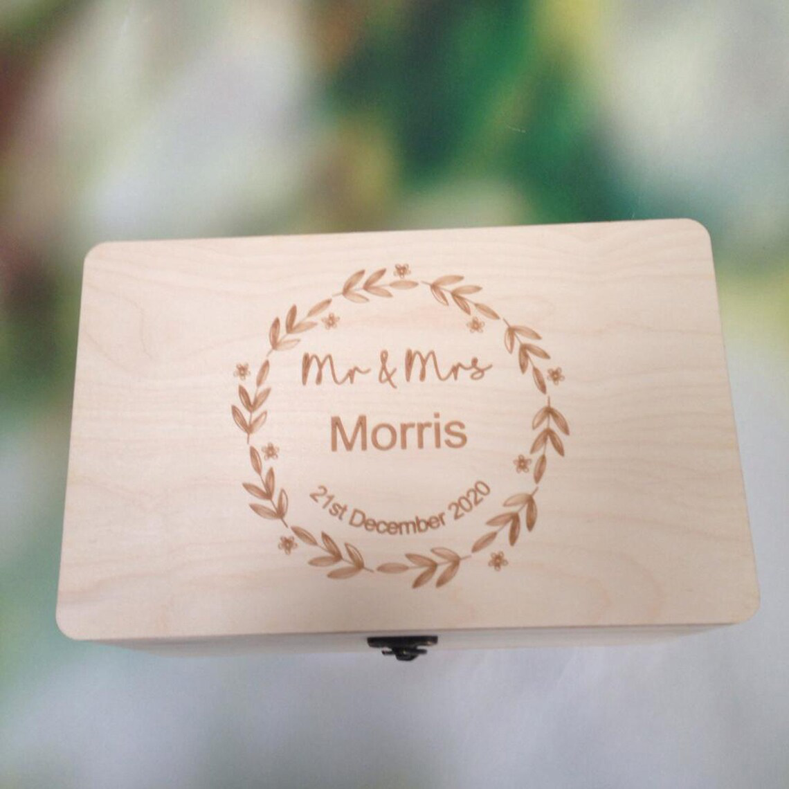 Custom Named Wooden Box - Mr & Mrs