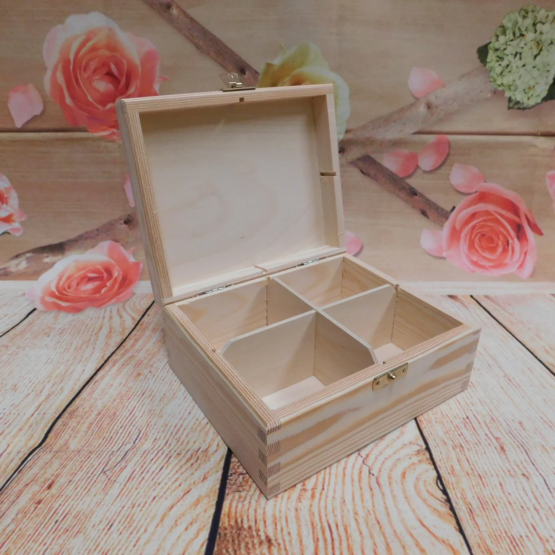 Plain Wooden Small Box 17.5 cm x 15cm x 7.8cm