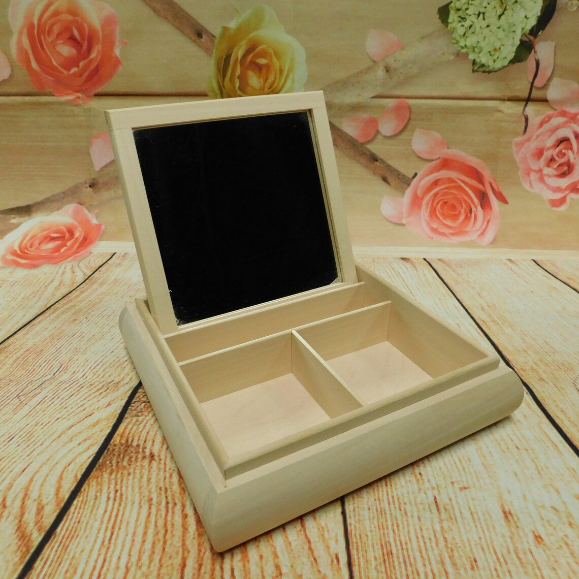 Unpainted Wooden Case With Mirror And Divider - Inside